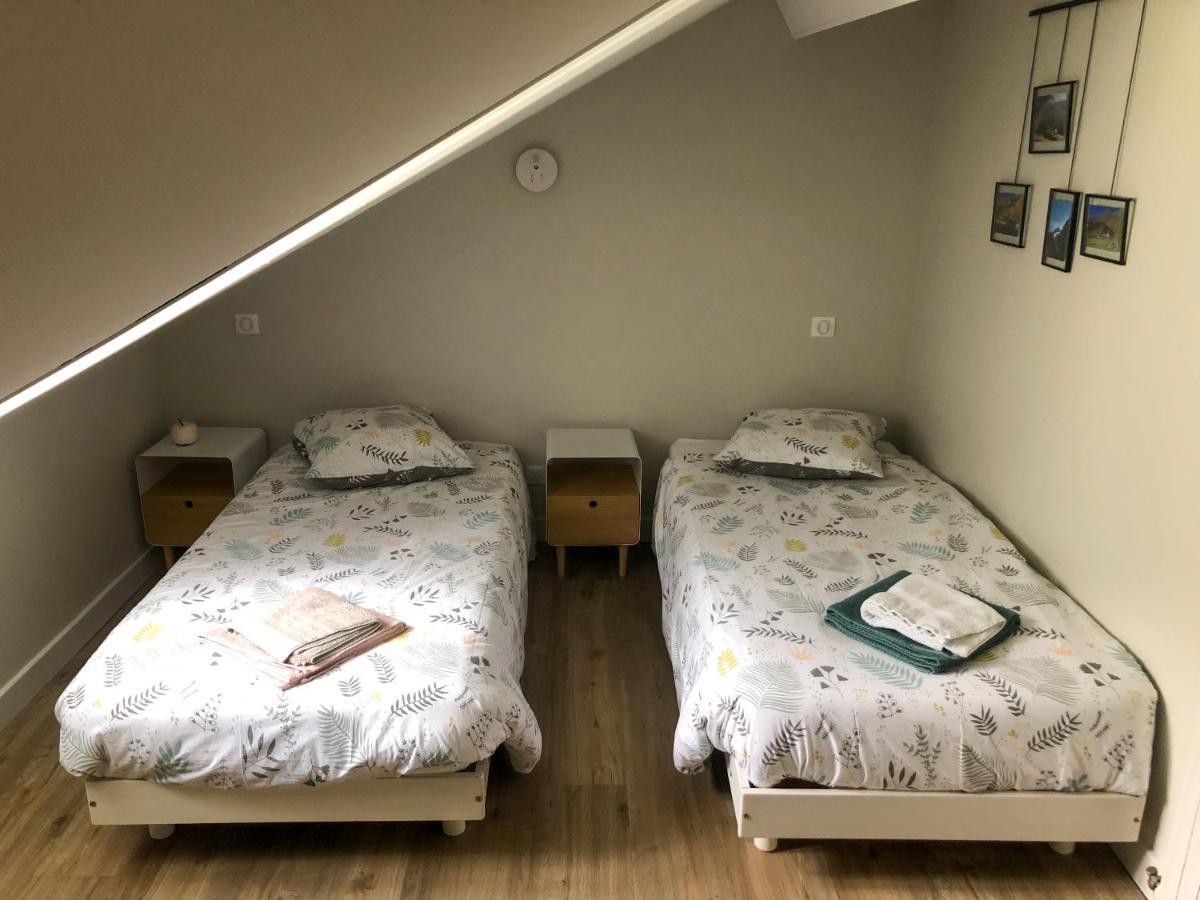 Hotel O Chiroulet Bagnères-de-Bigorre Oda fotoğraf